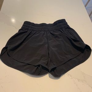 Lululemon Low-Rise Short